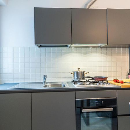 Pitty Home A Pesaro Zona Centro E Mare By Yohome Exteriör bild