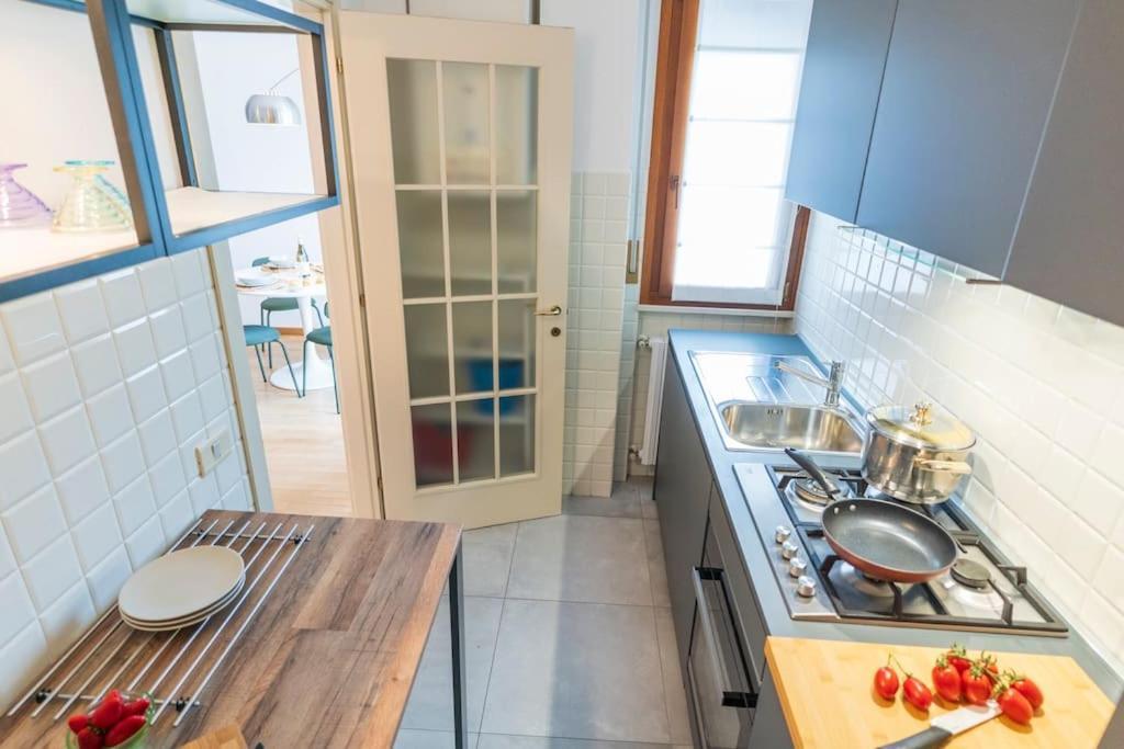 Pitty Home A Pesaro Zona Centro E Mare By Yohome Exteriör bild